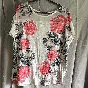 SJS Women's Short Sleeve Top - Pink and Black Floral